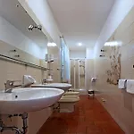 호텔 La Quiete 데센자노델가르다